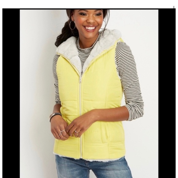 MAURICES Reversible Puffer Vest - Picture 2 of 7